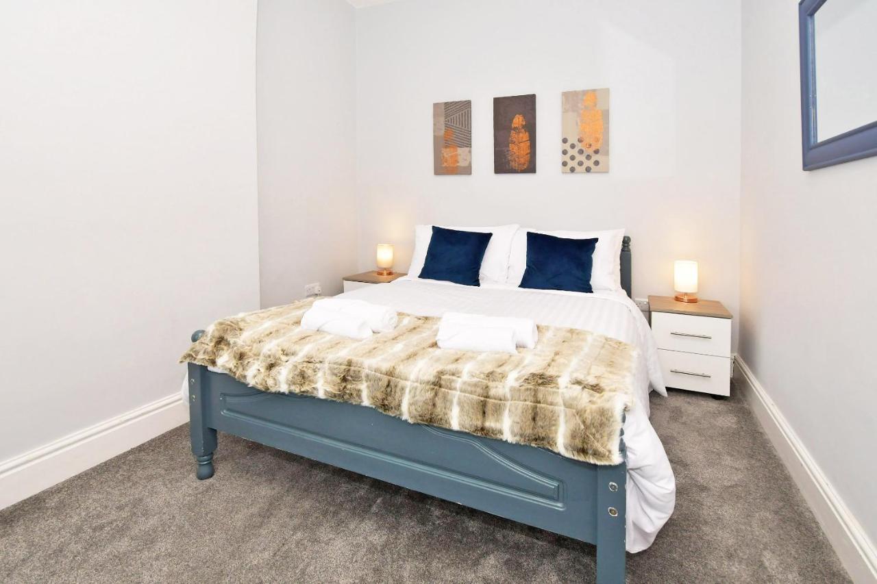 Somerville House By Yourstays - 4 Bedroom House In *